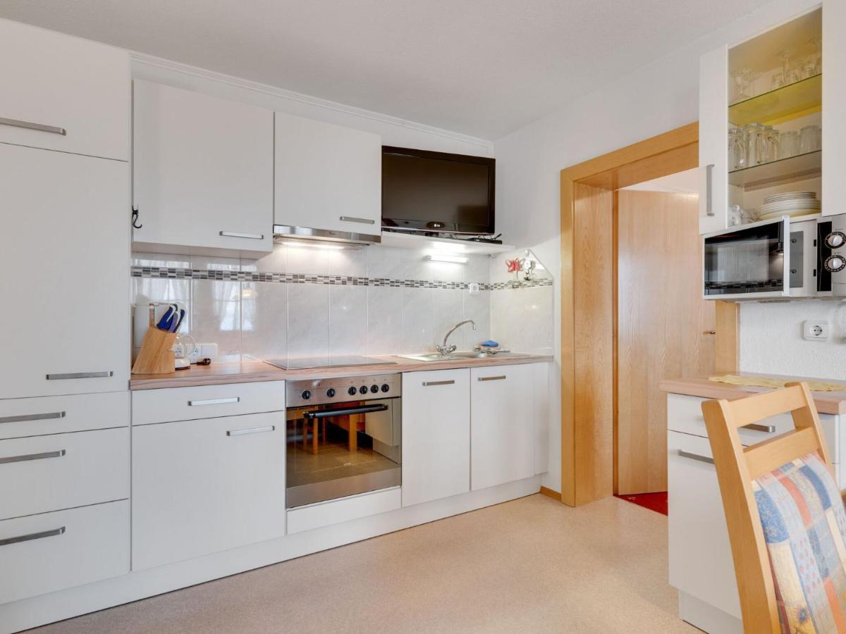 Quaint Apartment In Hainzenberg Near Horbergbahn Dış mekan fotoğraf