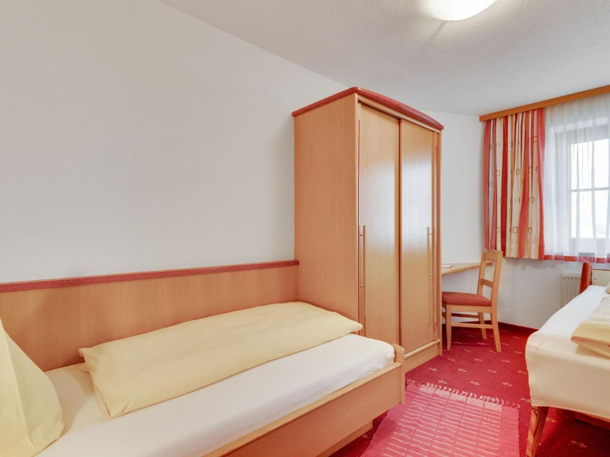 Quaint Apartment In Hainzenberg Near Horbergbahn Dış mekan fotoğraf