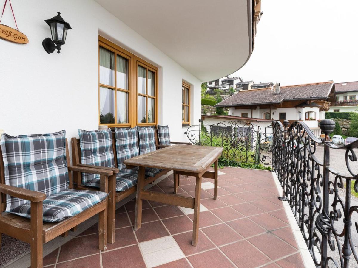 Quaint Apartment In Hainzenberg Near Horbergbahn Dış mekan fotoğraf