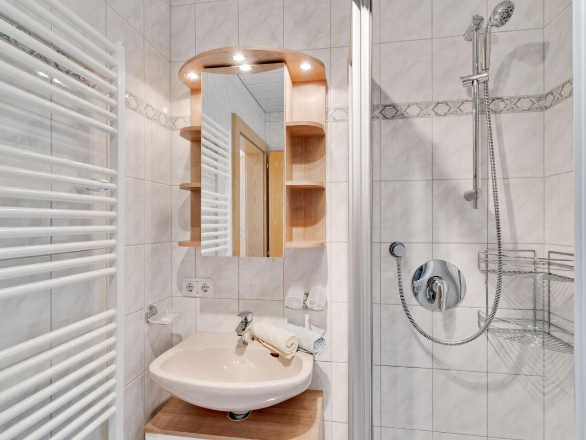 Quaint Apartment In Hainzenberg Near Horbergbahn Dış mekan fotoğraf