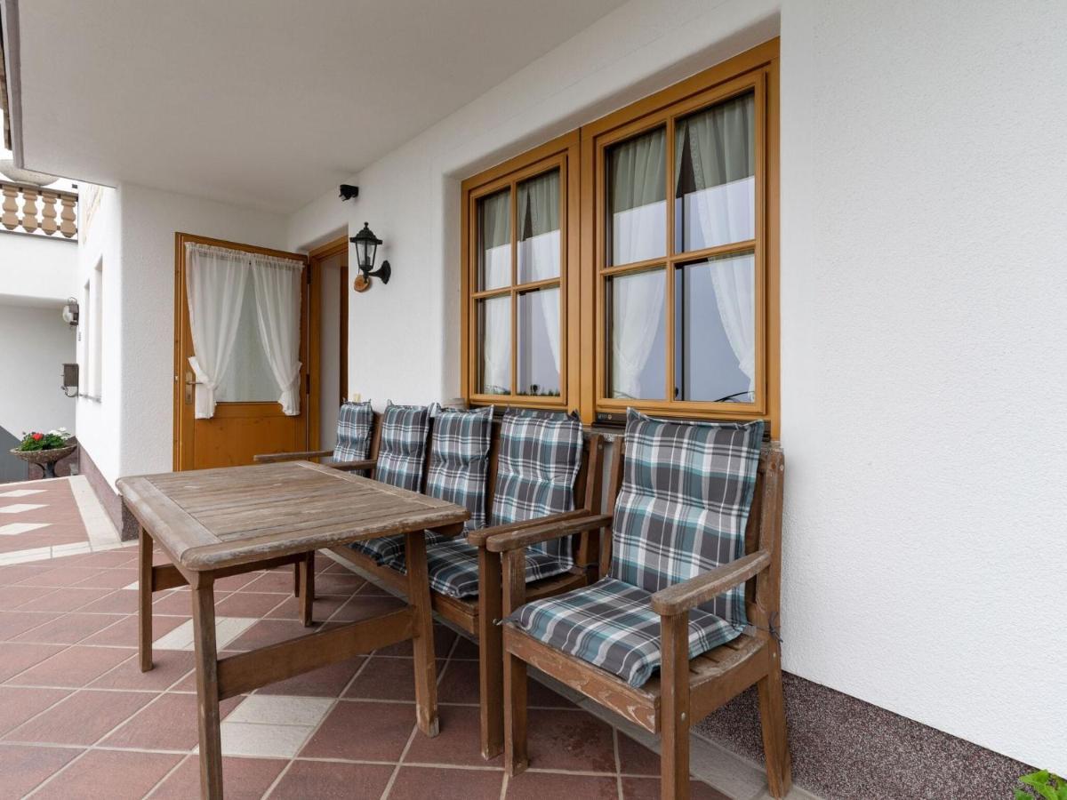 Quaint Apartment In Hainzenberg Near Horbergbahn Dış mekan fotoğraf